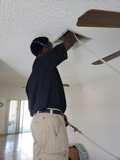 Delray Beach Fl Cleaning Services Stanley Steemer Delray Beach Florida Air Duct Cleaning Technician An Vent In A Customer S Ceiling